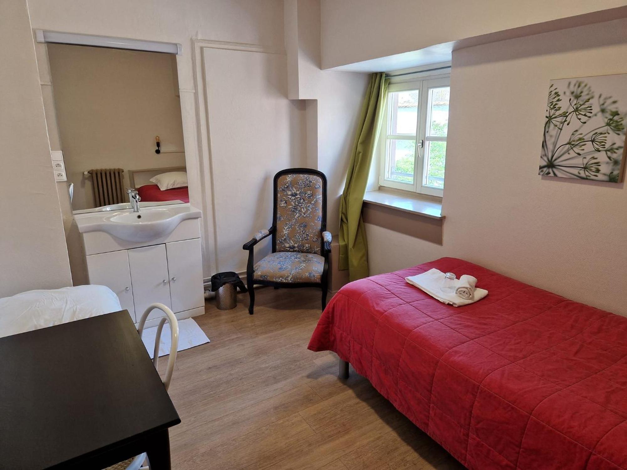 Hotel Patricia - Strasbourg Hyper Centre Luaran gambar