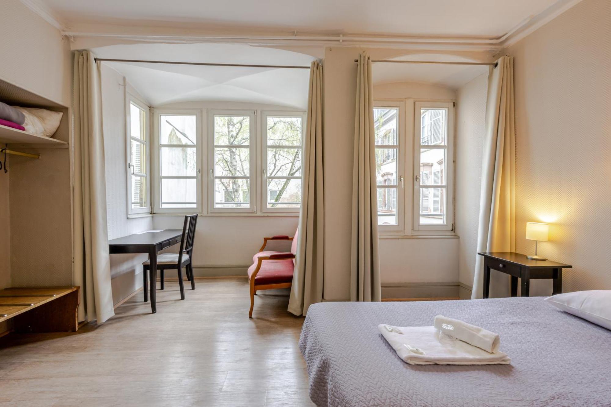 Hotel Patricia - Strasbourg Hyper Centre Luaran gambar