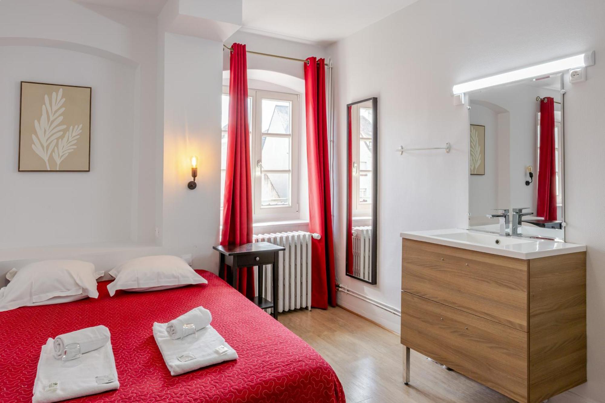 Hotel Patricia - Strasbourg Hyper Centre Luaran gambar